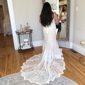 Allure Couture C530 Bridal Gown